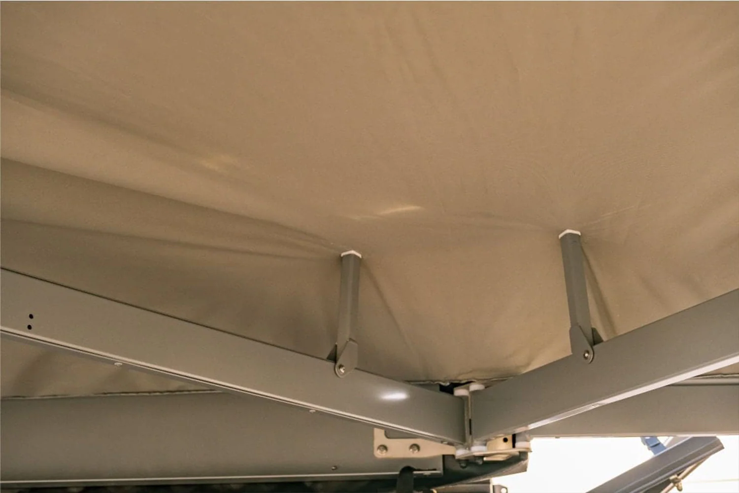 180° Shadow Awning - Image 5