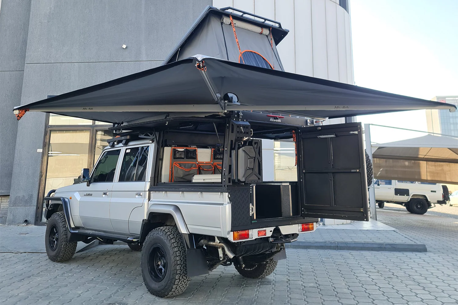 Canopy Camper Basic - LandCruiser - Image 8