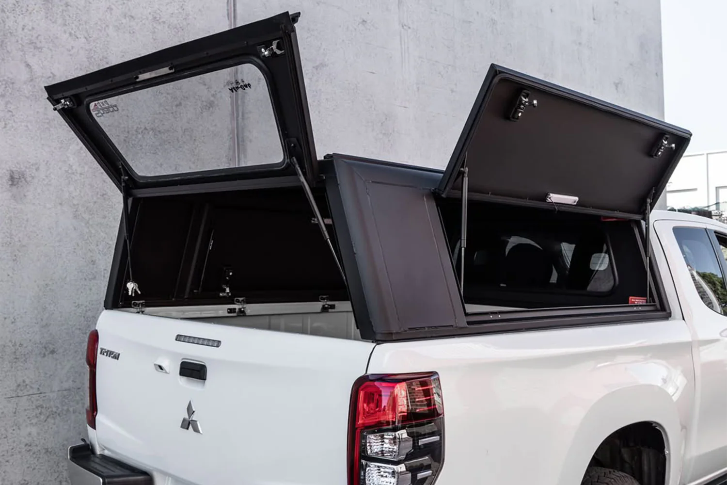 Explorer Canopy to suit Mitsubishi MQ & MR Triton - Image 9