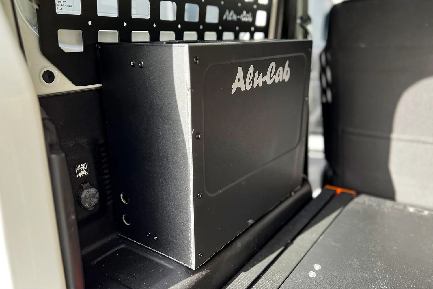 Jimny Lockable Storage Boxes - Image 4