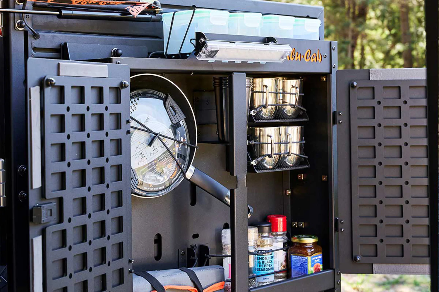 Rear Door Kitchen - Image 6