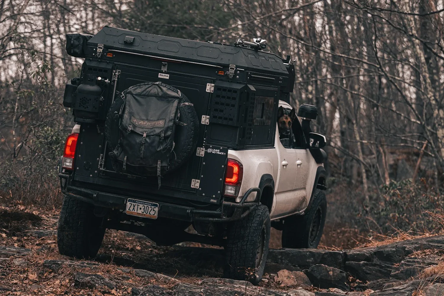 Camper Spare Wheel Mount - Image 4